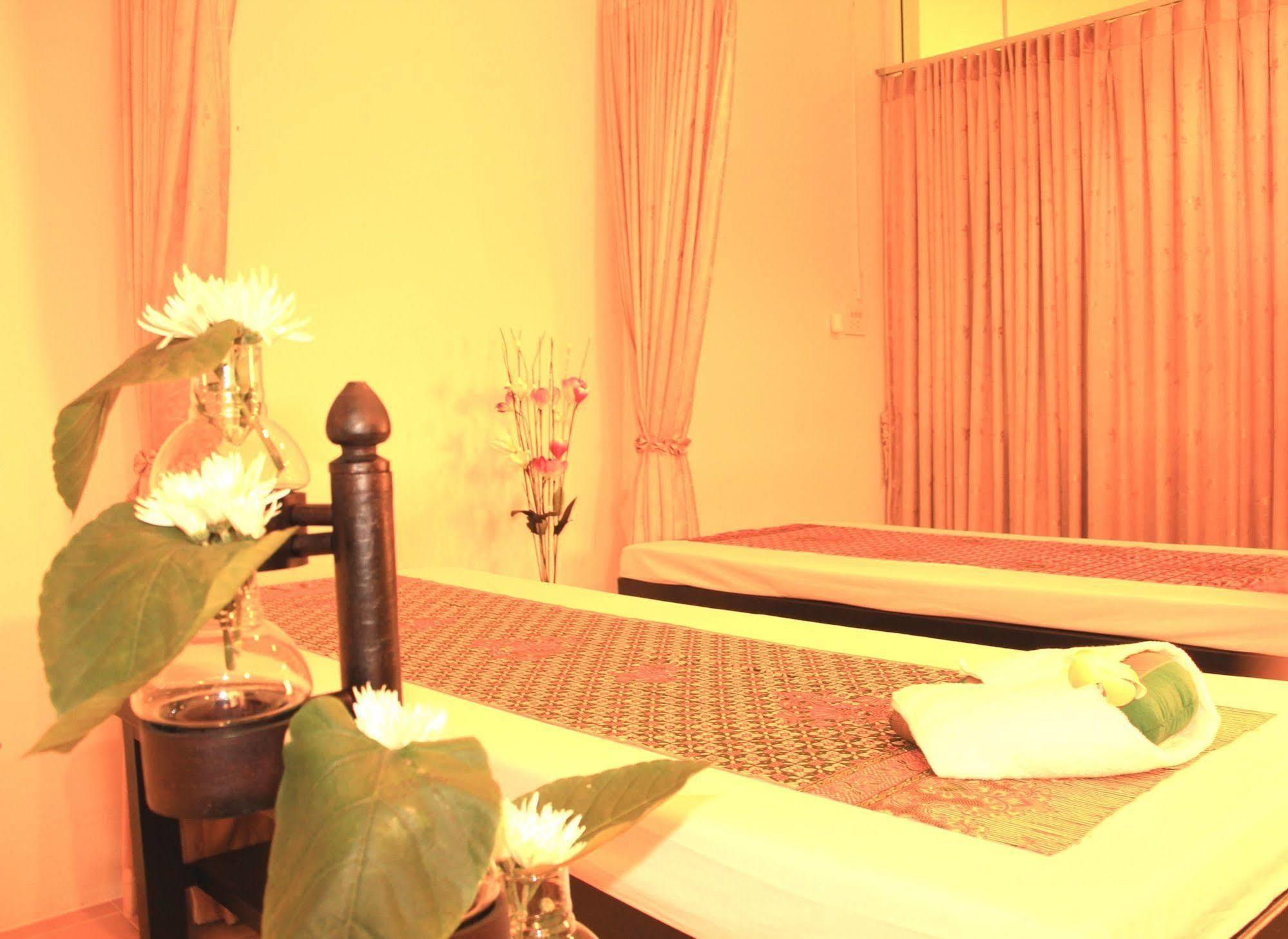 S.B.Living Place Phuket Exterior foto